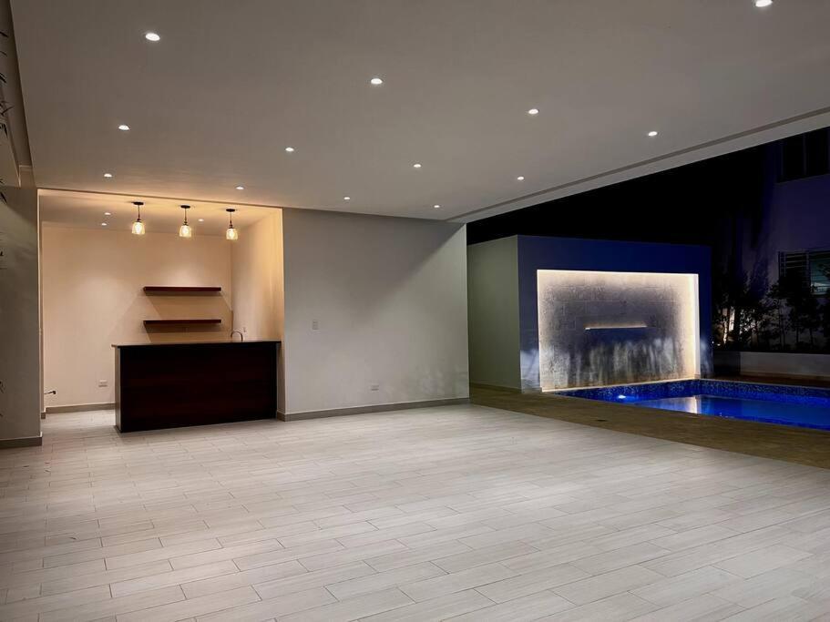 Outstanding Pent House W/Jacuzzi Appartement Santiago De Los Caballeros Buitenkant foto